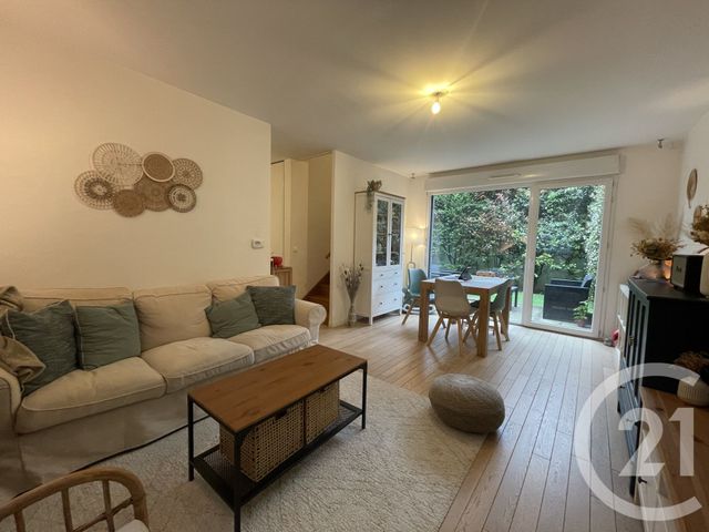 maison à louer - 4 pièces - 72.8 m2 - VILLEJUIF - 94 - ILE-DE-FRANCE - Century 21 K.B. Immobilier