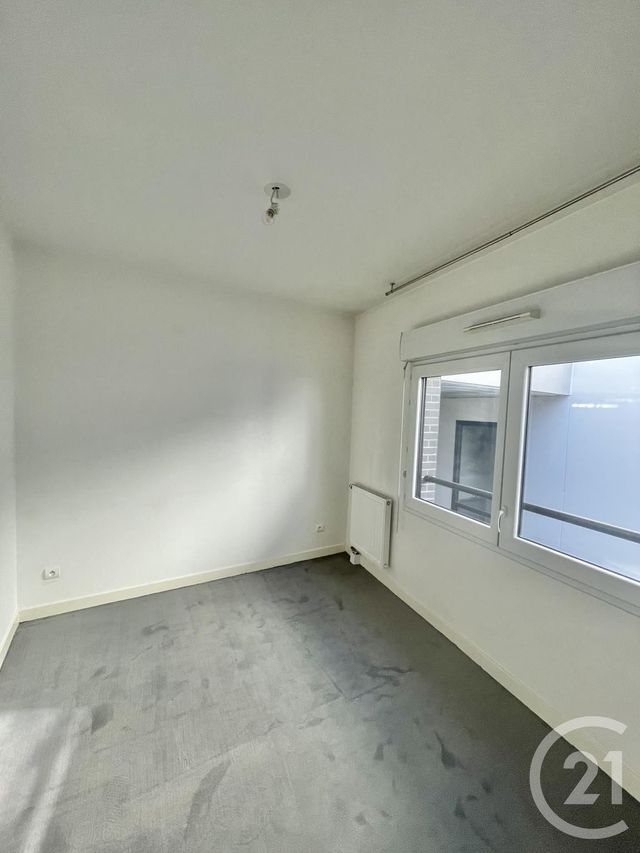 maison à louer - 4 pièces - 72.8 m2 - VILLEJUIF - 94 - ILE-DE-FRANCE - Century 21 K.B. Immobilier