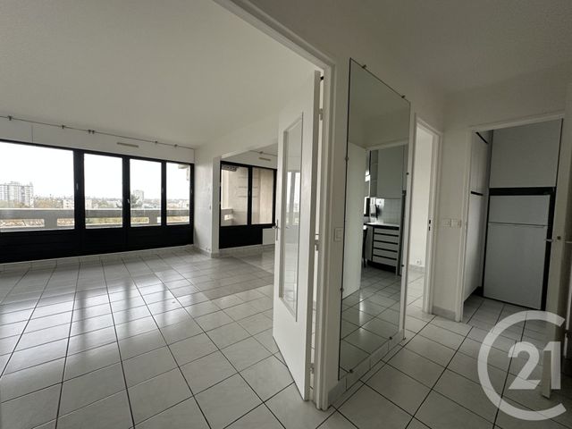 Appartement F4 à louer - 5 pièces - 94.87 m2 - VILLEJUIF - 94 - ILE-DE-FRANCE - Century 21 K.B. Immobilier