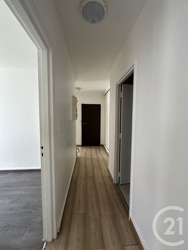 Appartement F3 à louer - 3 pièces - 54.51 m2 - VILLEJUIF - 94 - ILE-DE-FRANCE - Century 21 K.B. Immobilier