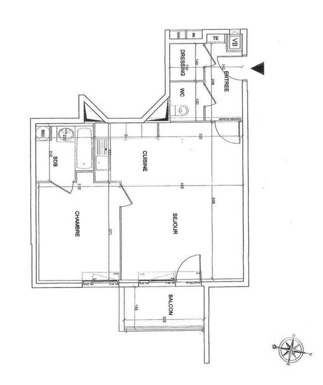 Appartement F2 à louer - 2 pièces - 53.92 m2 - VILLEJUIF - 94 - ILE-DE-FRANCE - Century 21 K.B. Immobilier
