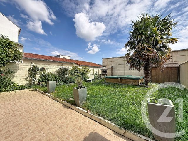 maison à vendre - 5 pièces - 72.0 m2 - VITRY SUR SEINE - 94 - ILE-DE-FRANCE - Century 21 K.B. Immobilier