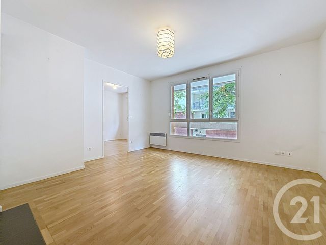 Appartement T2 à vendre - 2 pièces - 31.8 m2 - VILLEJUIF - 94 - ILE-DE-FRANCE - Century 21 K.B. Immobilier