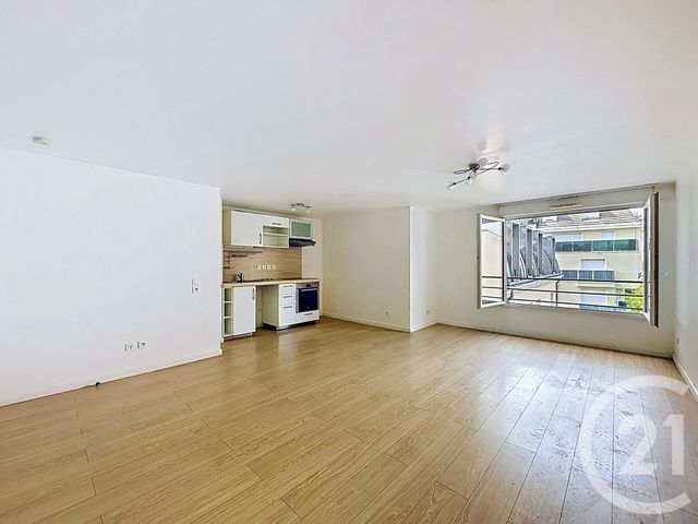 Appartement F3 à vendre - 3 pièces - 63.23 m2 - VILLEJUIF - 94 - ILE-DE-FRANCE - Century 21 K.B. Immobilier