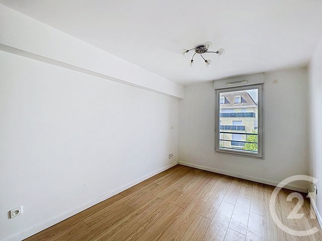 Appartement F3 à vendre - 3 pièces - 63.23 m2 - VILLEJUIF - 94 - ILE-DE-FRANCE - Century 21 K.B. Immobilier