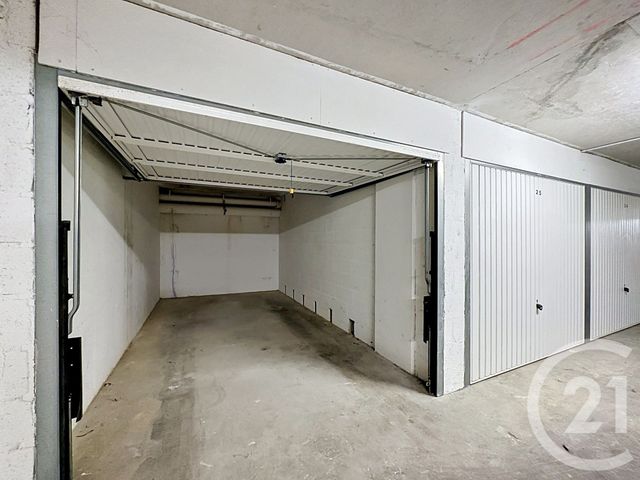 Appartement F3 à vendre - 3 pièces - 63.23 m2 - VILLEJUIF - 94 - ILE-DE-FRANCE - Century 21 K.B. Immobilier