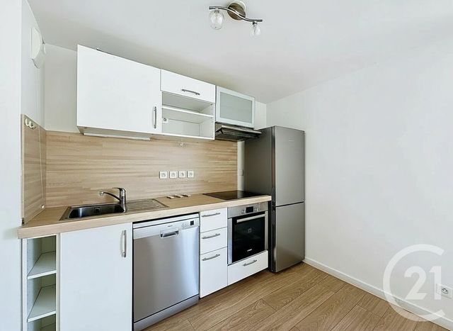 Appartement F3 à vendre - 3 pièces - 63.23 m2 - VILLEJUIF - 94 - ILE-DE-FRANCE - Century 21 K.B. Immobilier