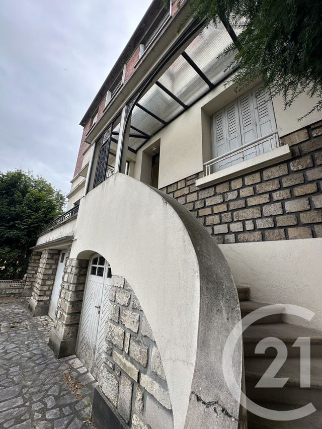 Appartement F2 à louer - 2 pièces - 43.92 m2 - VILLEJUIF - 94 - ILE-DE-FRANCE - Century 21 K.B. Immobilier
