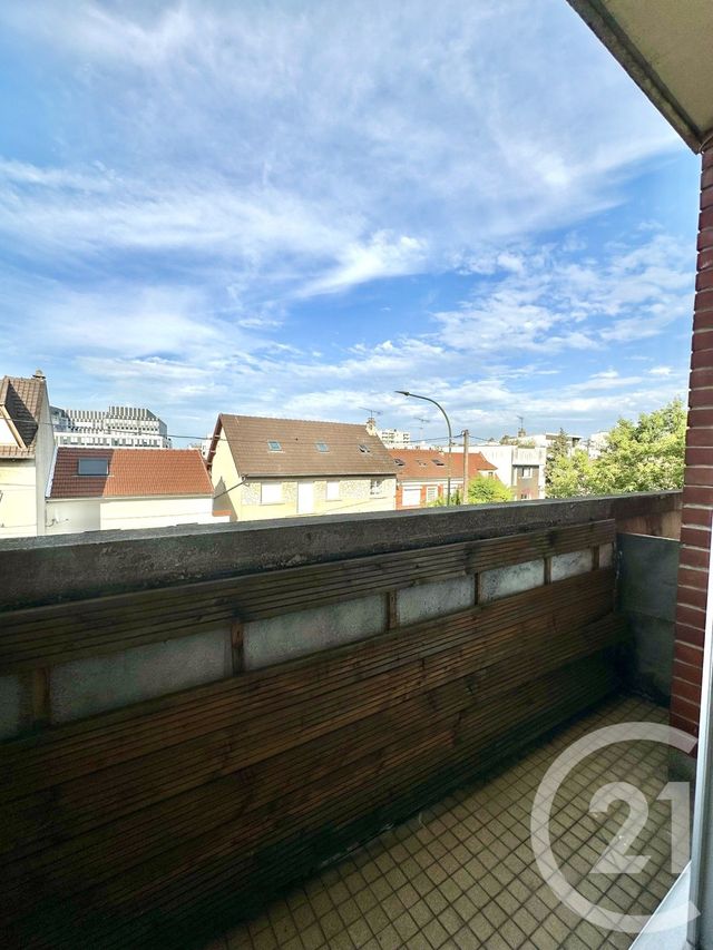 Appartement F2 à louer - 2 pièces - 43.92 m2 - VILLEJUIF - 94 - ILE-DE-FRANCE - Century 21 K.B. Immobilier