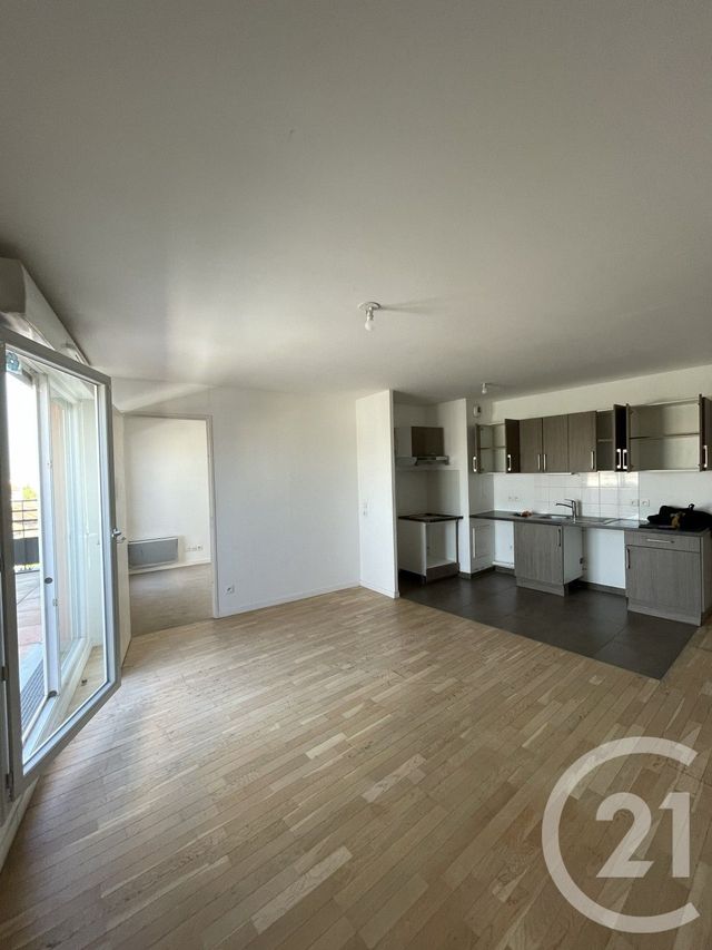 Appartement F3 à louer - 3 pièces - 61.1 m2 - VILLEJUIF - 94 - ILE-DE-FRANCE - Century 21 K.B. Immobilier