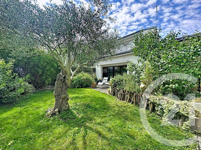 maison à vendre - 6 pièces - 125.6 m2 - CHOISY LE ROI - 94 - ILE-DE-FRANCE - Century 21 K.B. Immobilier