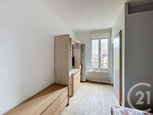 Appartement F1 à vendre - 1 pièce - 22.13 m2 - VILLEJUIF - 94 - ILE-DE-FRANCE - Century 21 K.B. Immobilier