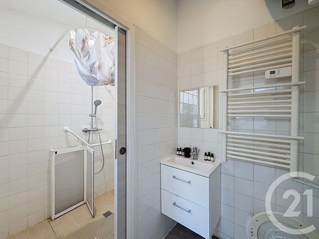maison à vendre - 5 pièces - 97.06 m2 - VILLEJUIF - 94 - ILE-DE-FRANCE - Century 21 K.B. Immobilier