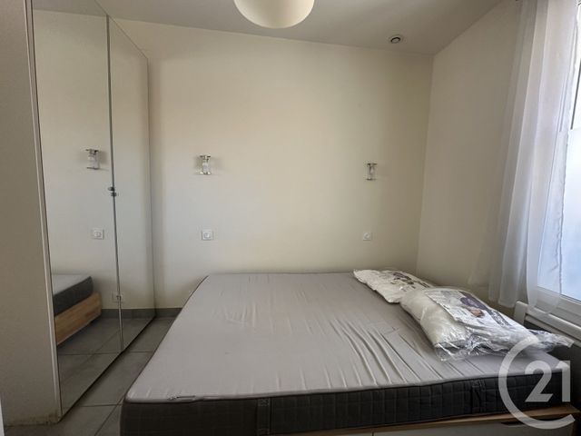 Appartement F2 à louer - 2 pièces - 25.62 m2 - VILLEJUIF - 94 - ILE-DE-FRANCE - Century 21 K.B. Immobilier