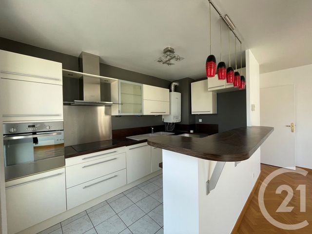 Appartement F3 à louer - 3 pièces - 61.26 m2 - VILLEJUIF - 94 - ILE-DE-FRANCE - Century 21 K.B. Immobilier