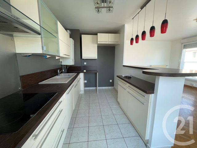 Appartement F3 à louer - 3 pièces - 61.26 m2 - VILLEJUIF - 94 - ILE-DE-FRANCE - Century 21 K.B. Immobilier