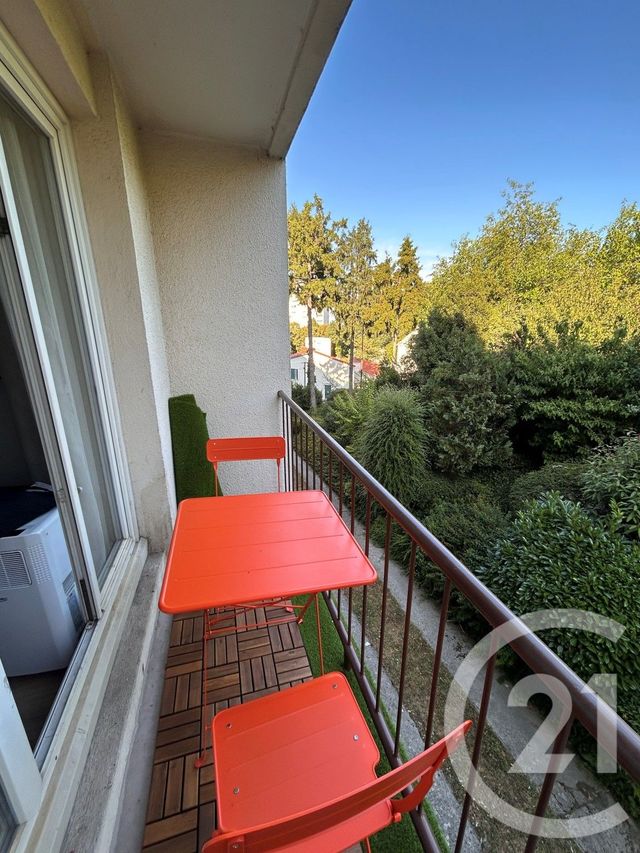 Appartement à louer - 2 pièces - 39.42 m2 - VILLEJUIF - 94 - ILE-DE-FRANCE - Century 21 K.B. Immobilier