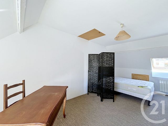maison à vendre - 6 pièces - 137.96 m2 - VILLEJUIF - 94 - ILE-DE-FRANCE - Century 21 K.B. Immobilier