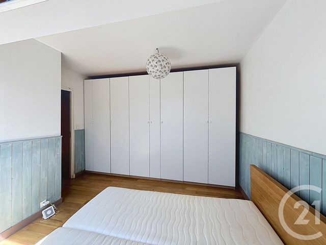 maison à vendre - 6 pièces - 137.96 m2 - VILLEJUIF - 94 - ILE-DE-FRANCE - Century 21 K.B. Immobilier