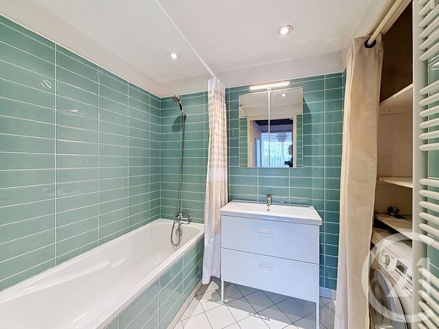 Appartement T3 à vendre - 3 pièces - 52.83 m2 - THIAIS - 94 - ILE-DE-FRANCE - Century 21 K.B. Immobilier
