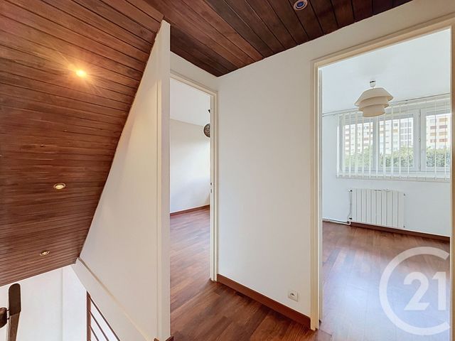 Appartement T3 à vendre - 3 pièces - 52.83 m2 - THIAIS - 94 - ILE-DE-FRANCE - Century 21 K.B. Immobilier