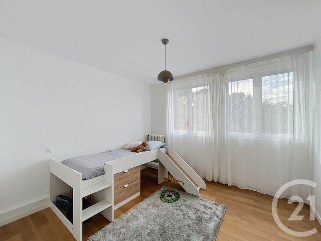 maison à vendre - 7 pièces - 174.14 m2 - BRY SUR MARNE - 94 - ILE-DE-FRANCE - Century 21 K.B. Immobilier