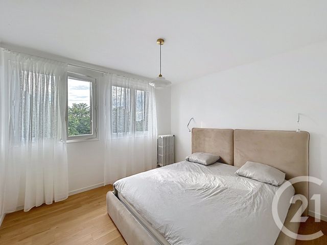 maison à vendre - 7 pièces - 174.14 m2 - BRY SUR MARNE - 94 - ILE-DE-FRANCE - Century 21 K.B. Immobilier