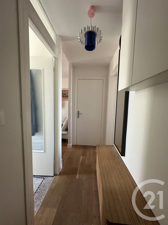 Appartement à louer - 2 pièces - 45.83 m2 - VILLEJUIF - 94 - ILE-DE-FRANCE - Century 21 K.B. Immobilier