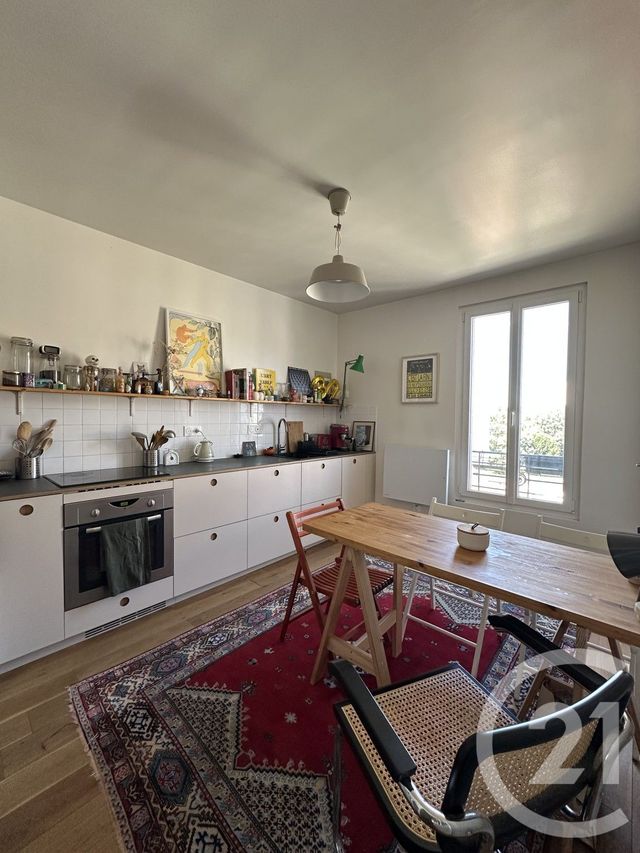 Appartement à louer - 2 pièces - 45.83 m2 - VILLEJUIF - 94 - ILE-DE-FRANCE - Century 21 K.B. Immobilier