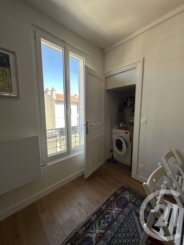 Appartement à louer - 2 pièces - 45.83 m2 - VILLEJUIF - 94 - ILE-DE-FRANCE - Century 21 K.B. Immobilier