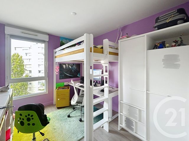 Appartement à vendre - 3 pièces - 56.58 m2 - VILLEJUIF - 94 - ILE-DE-FRANCE - Century 21 K.B. Immobilier