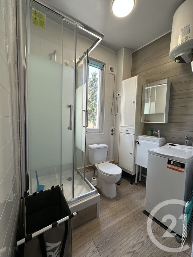 Appartement Studio à louer - 1 pièce - 16.17 m2 - VILLEJUIF - 94 - ILE-DE-FRANCE - Century 21 K.B. Immobilier
