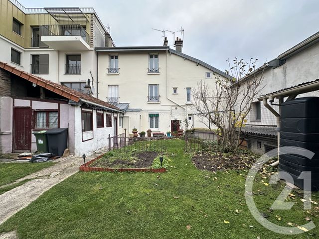 Appartement Studio à louer - 1 pièce - 16.17 m2 - VILLEJUIF - 94 - ILE-DE-FRANCE - Century 21 K.B. Immobilier
