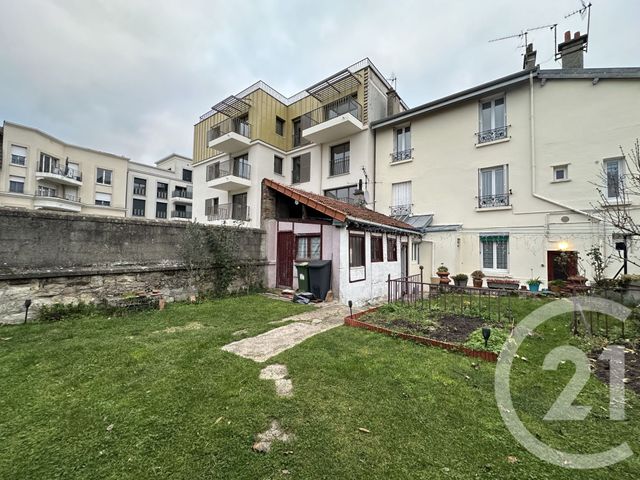 Appartement Studio à louer - 1 pièce - 16.17 m2 - VILLEJUIF - 94 - ILE-DE-FRANCE - Century 21 K.B. Immobilier