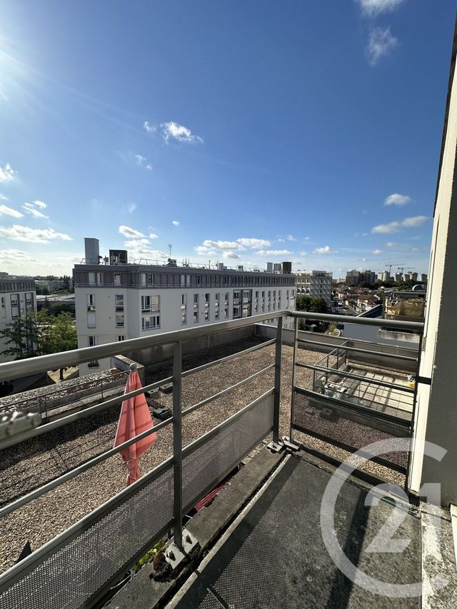 Appartement à louer - 2 pièces - 38.79 m2 - VILLEJUIF - 94 - ILE-DE-FRANCE - Century 21 K.B. Immobilier