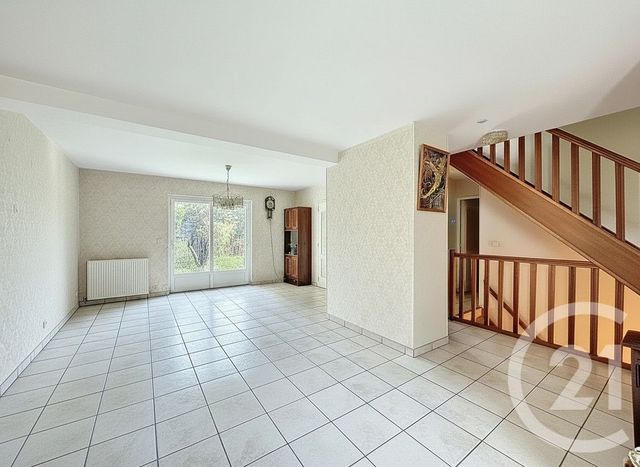 maison à vendre - 6 pièces - 105.66 m2 - VILLEJUIF - 94 - ILE-DE-FRANCE - Century 21 K.B. Immobilier