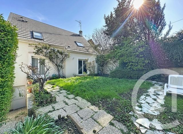 maison à vendre - 6 pièces - 105.66 m2 - VILLEJUIF - 94 - ILE-DE-FRANCE - Century 21 K.B. Immobilier