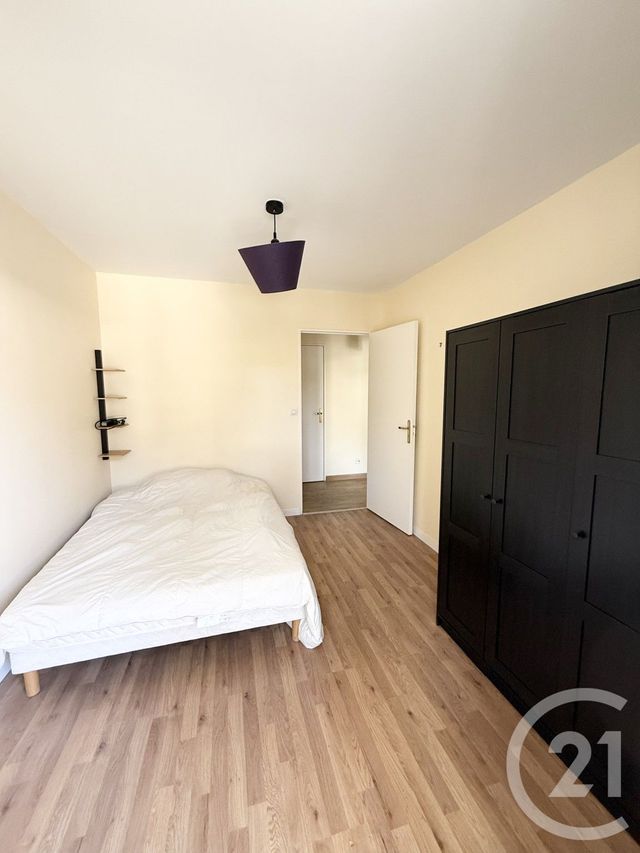 Appartement F3 à louer - 3 pièces - 62.25 m2 - VILLEJUIF - 94 - ILE-DE-FRANCE - Century 21 K.B. Immobilier