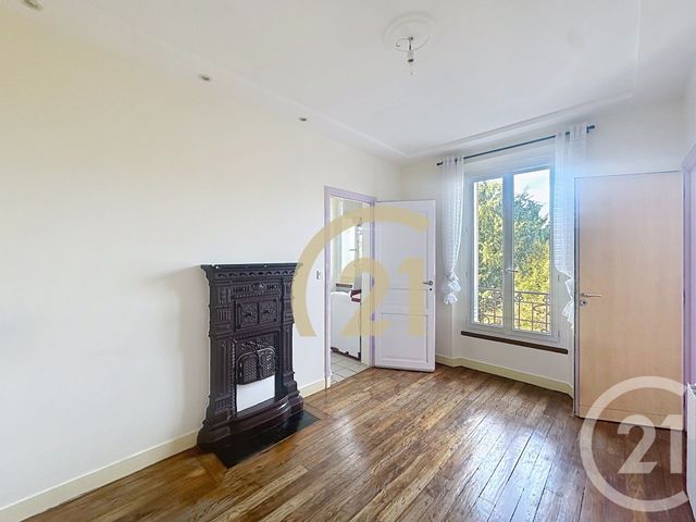 Appartement F2 à vendre - 2 pièces - 31.33 m2 - VILLEJUIF - 94 - ILE-DE-FRANCE - Century 21 K.B. Immobilier