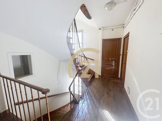 Appartement F2 à vendre - 2 pièces - 31.33 m2 - VILLEJUIF - 94 - ILE-DE-FRANCE - Century 21 K.B. Immobilier