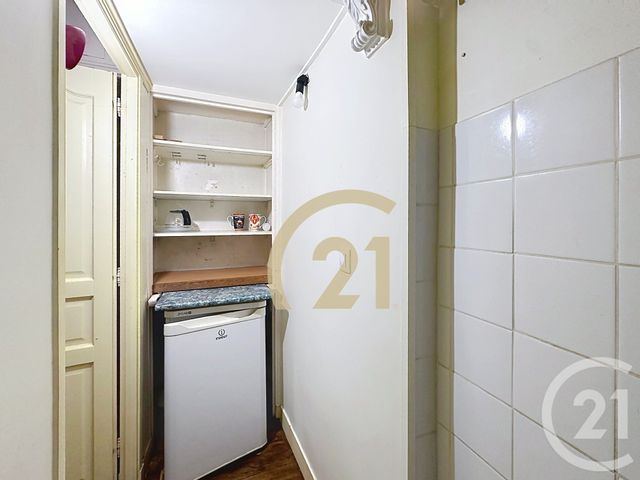 Appartement F2 à vendre - 2 pièces - 31.33 m2 - VILLEJUIF - 94 - ILE-DE-FRANCE - Century 21 K.B. Immobilier