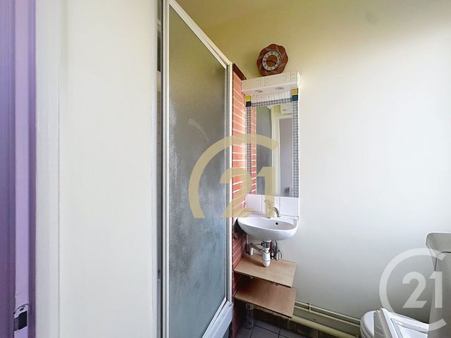 Appartement F2 à vendre - 2 pièces - 31.33 m2 - VILLEJUIF - 94 - ILE-DE-FRANCE - Century 21 K.B. Immobilier