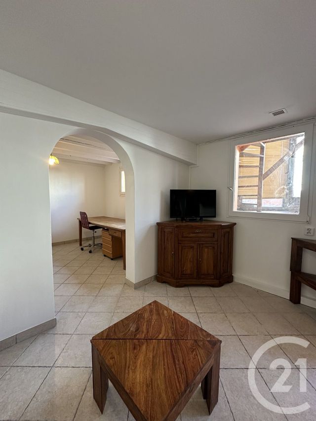 maison à louer - 4 pièces - 75.53 m2 - VITRY SUR SEINE - 94 - ILE-DE-FRANCE - Century 21 K.B. Immobilier