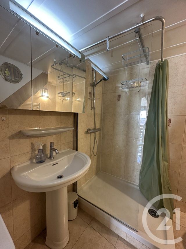 maison à louer - 4 pièces - 75.53 m2 - VITRY SUR SEINE - 94 - ILE-DE-FRANCE - Century 21 K.B. Immobilier