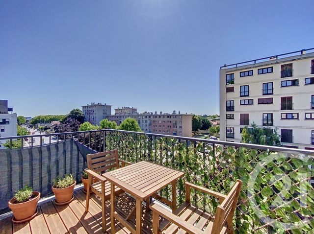 Appartement T3 à vendre - 3 pièces - 63.8 m2 - VILLEJUIF - 94 - ILE-DE-FRANCE - Century 21 K.B. Immobilier