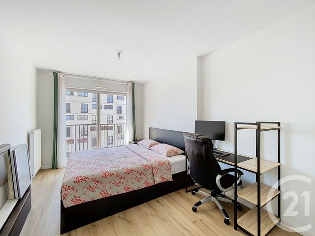 Appartement T3 à vendre - 3 pièces - 63.8 m2 - VILLEJUIF - 94 - ILE-DE-FRANCE - Century 21 K.B. Immobilier