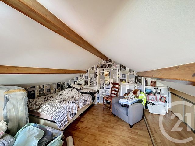 maison à vendre - 5 pièces - 103.0 m2 - VILLEJUIF - 94 - ILE-DE-FRANCE - Century 21 K.B. Immobilier